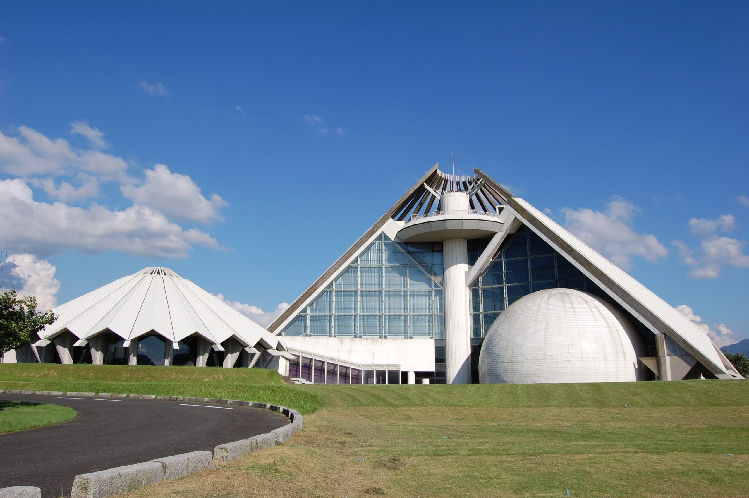 🦢 이즈미시 학 박물관 크레인파크 이즈미 (이즈미시 츠루 하쿠부츠칸 크레인파크 이즈미) 이미지 1